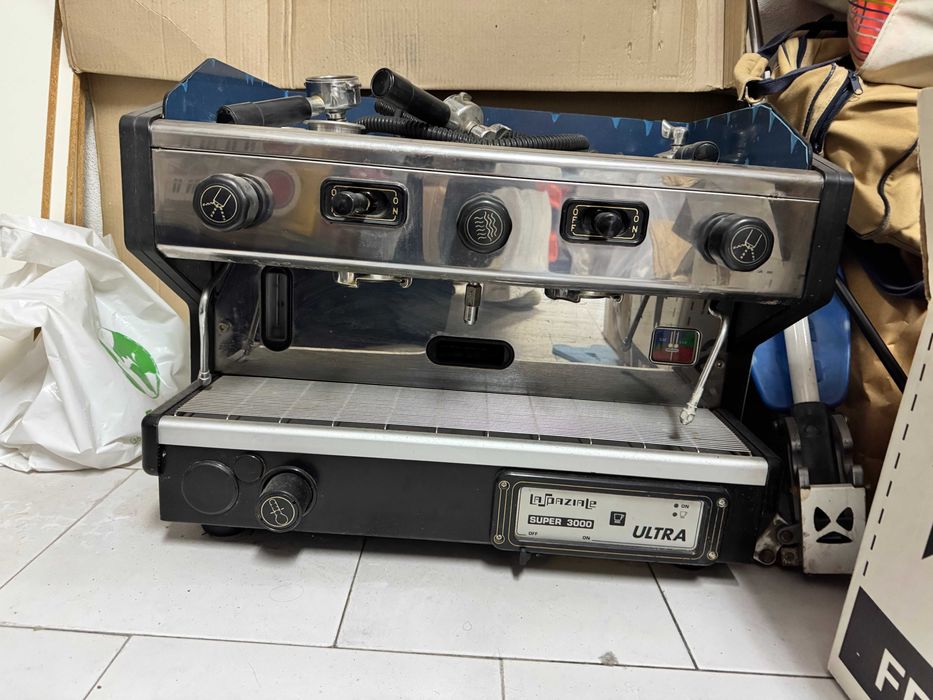 Máquina de café profissional La Spaziale Super 3000