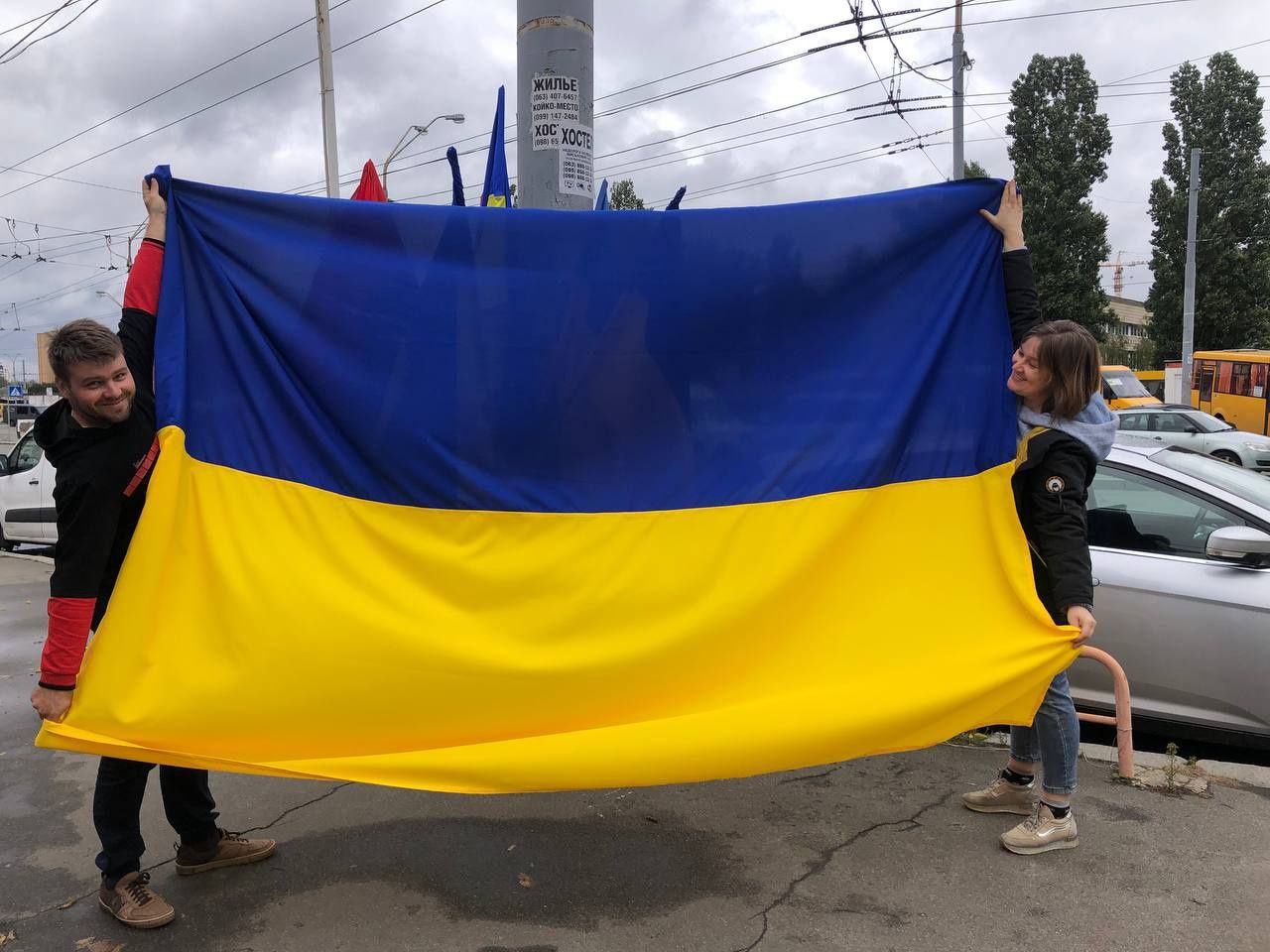 Прапори України, шовк, габардин та нейлон