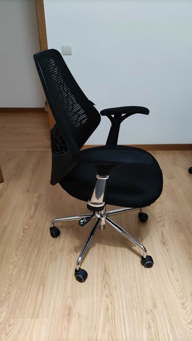 Cadeira de escritório de rede