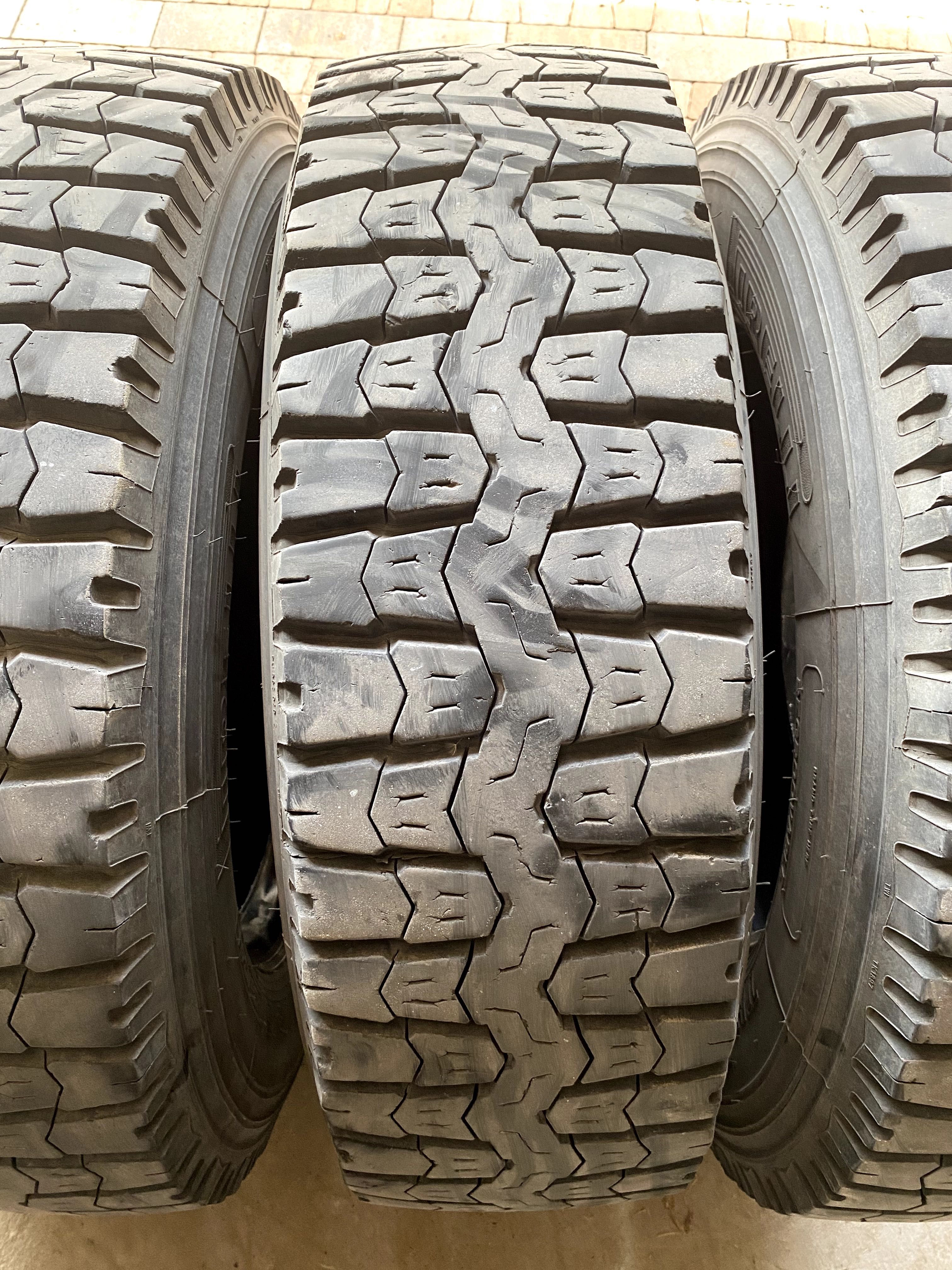 Opony Pirelli TH 25 245/70 R19.5 136/134M