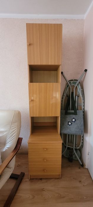 Szafka witryna słupek meble