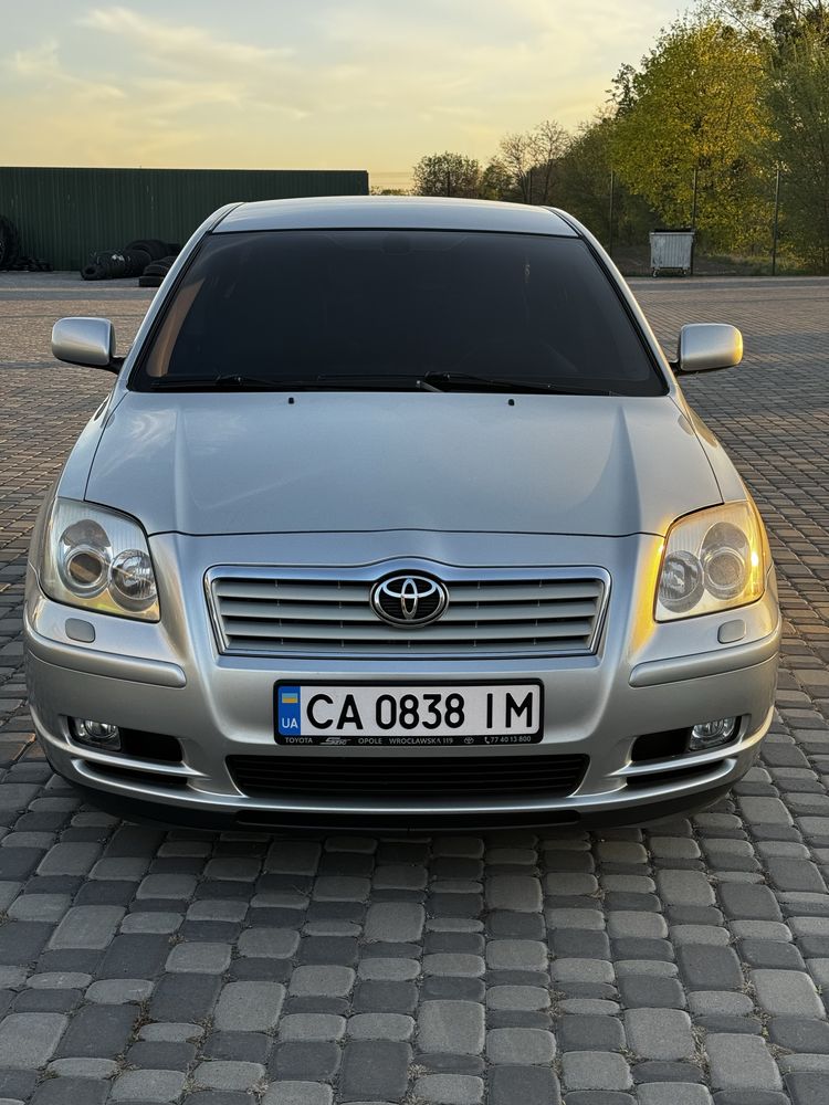 Продам Toyota Avensis