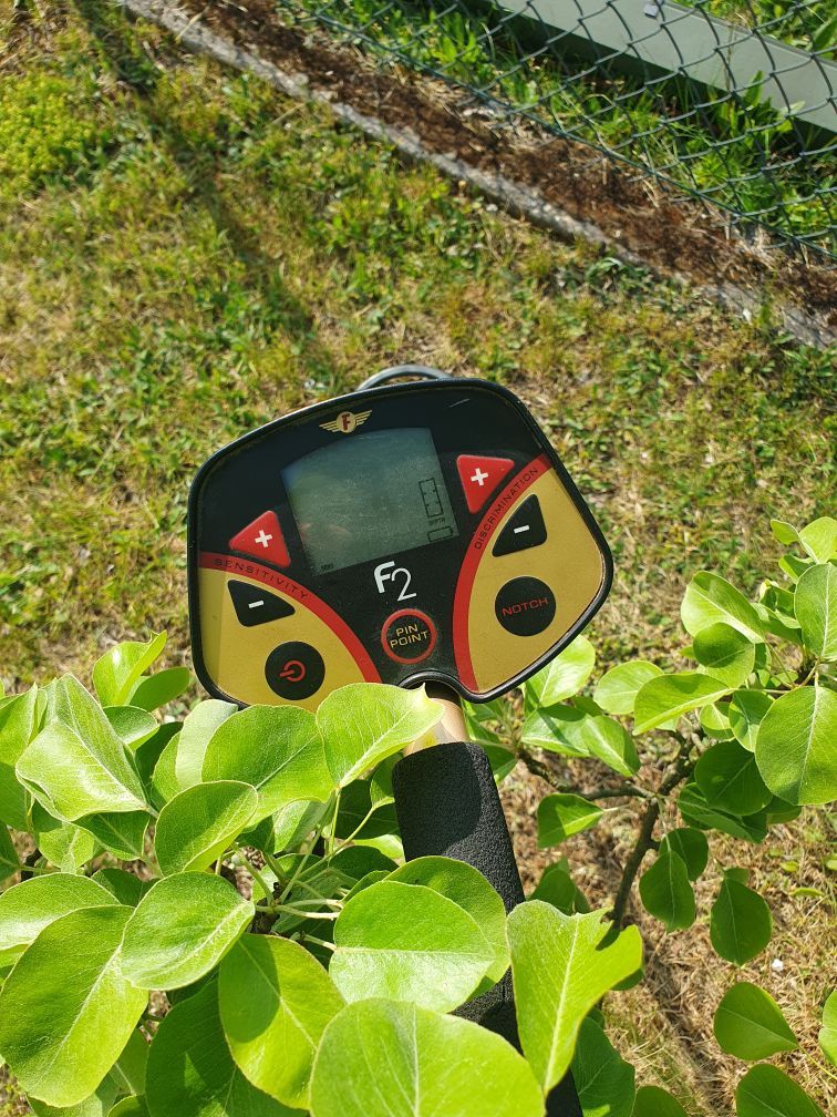 Wykrywacz metalu Fisher F2