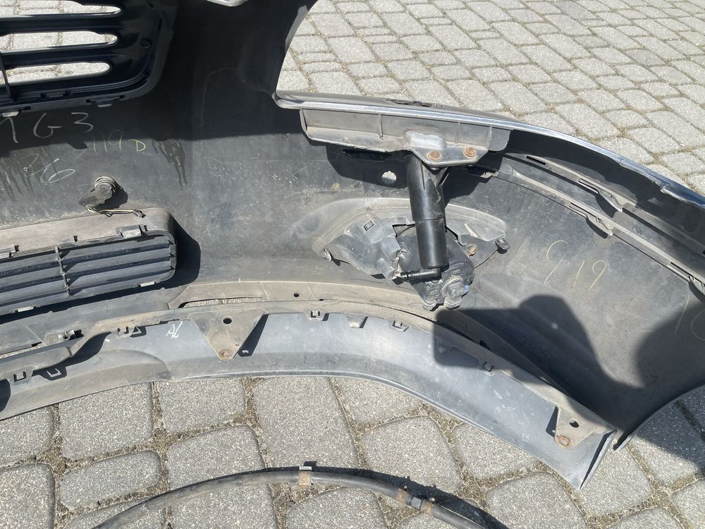 Zderzak przód toyota avensis t25 lift halogeny atrapa 1g3