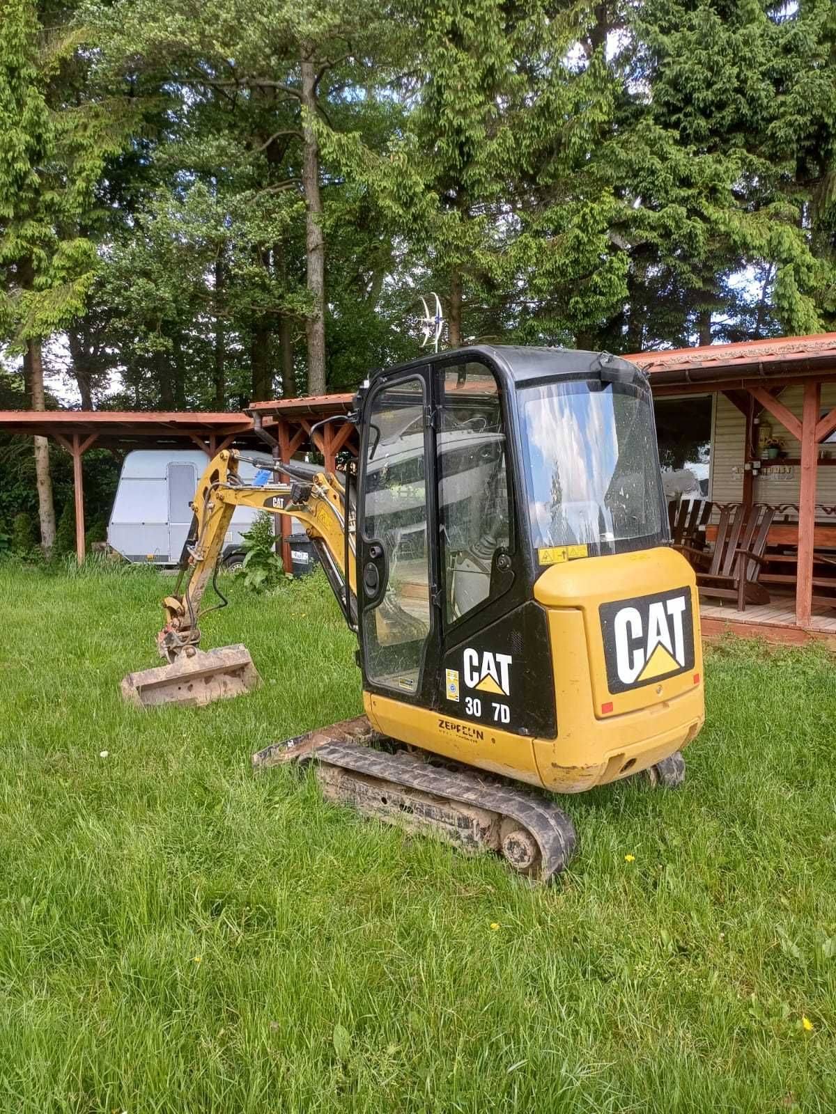minikoparka mini koparka caterpillar 301.7 d cat