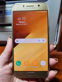 Смартфон Samsung Galaxy A5 (2017) Duos SM-A520 32Gb Gold