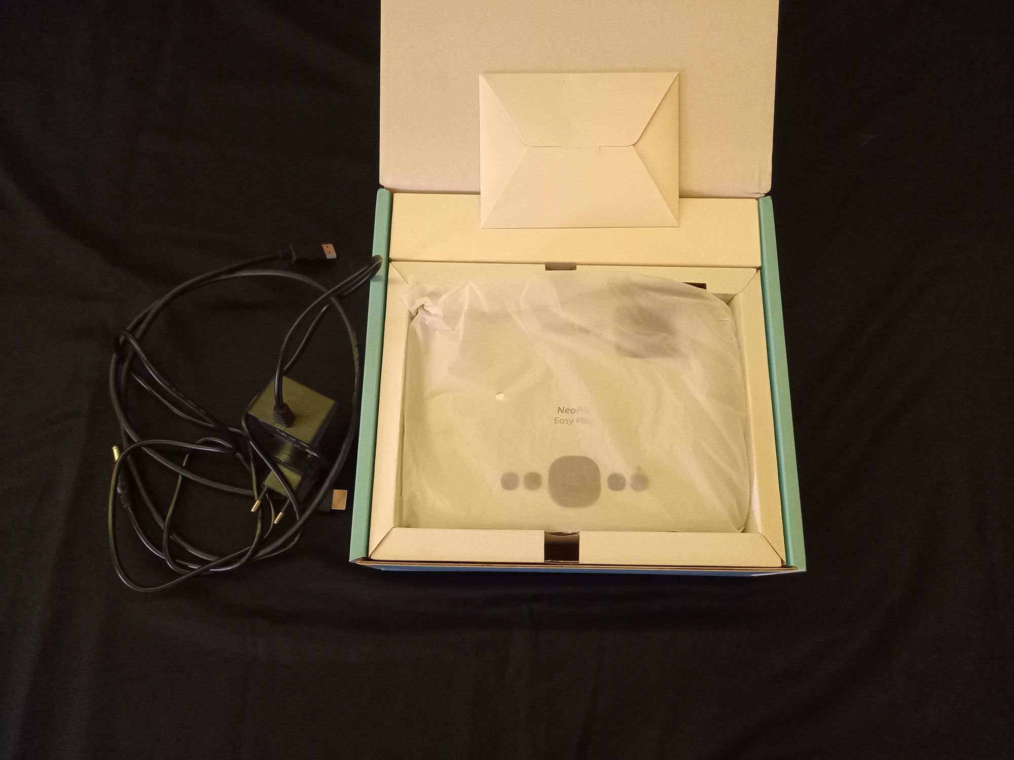 Projetor Philips NPX443