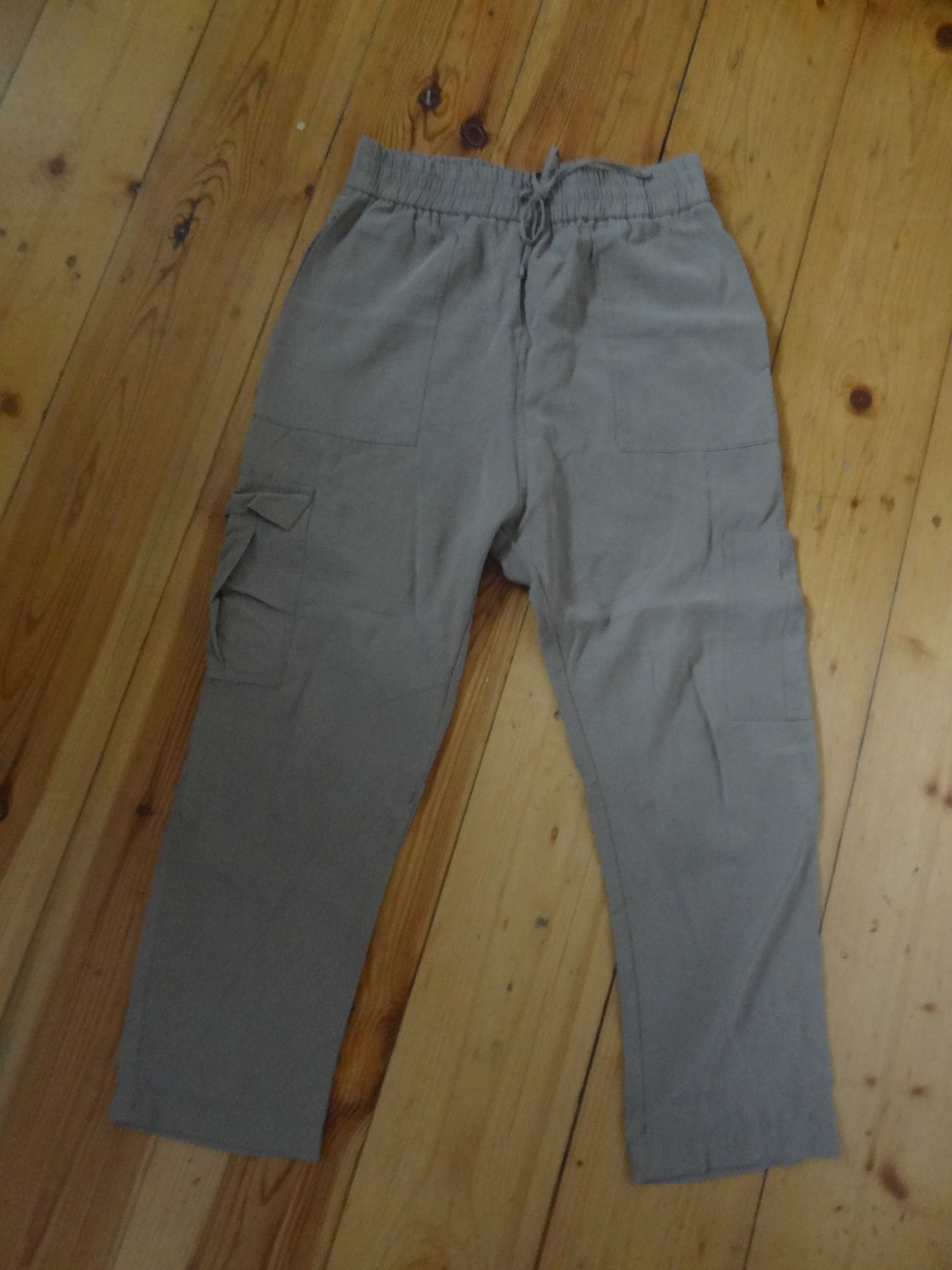 Spodnie na gumce, z kieszeniami po bokach, khaki, Zara, rozm. M