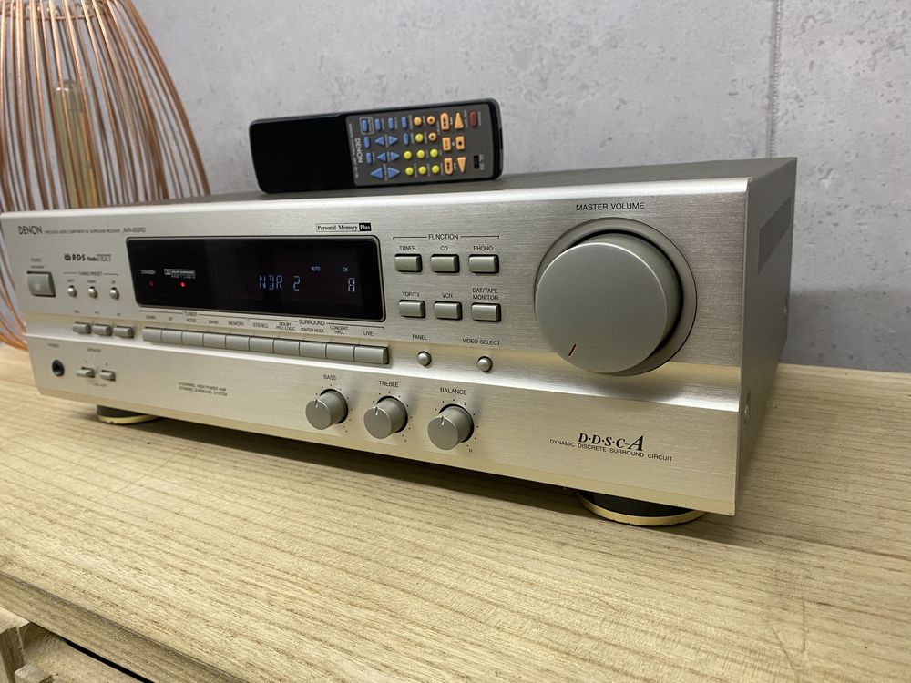 Amplituner Denon AVR-950D z pilotem, wysoki model 90w/kanał, srebrny