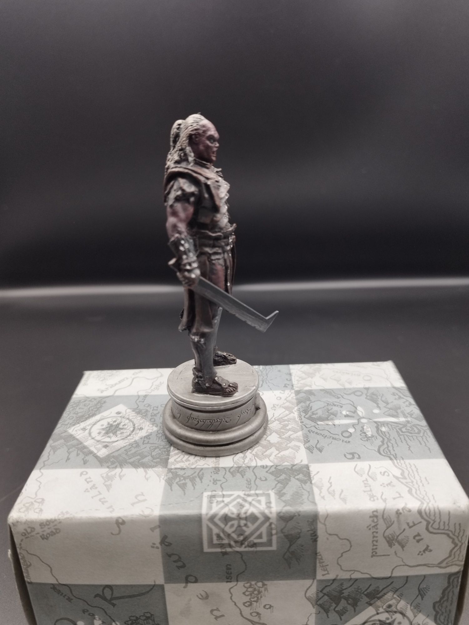 Figurka szachowa Władca Pierścieni Ugluk ok 10 cm Lotr