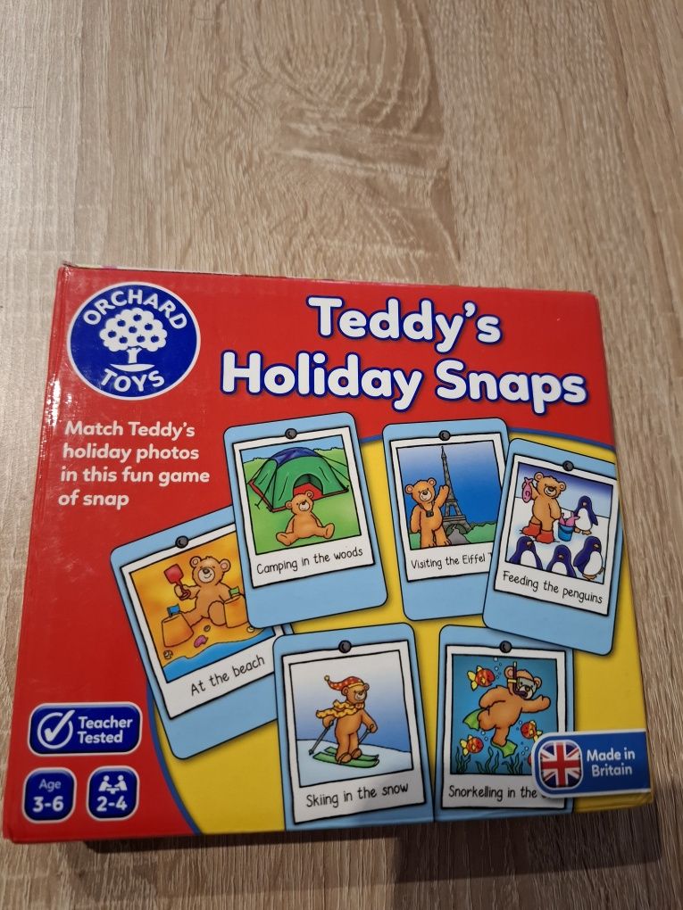 Teddy's Holiday Snaps