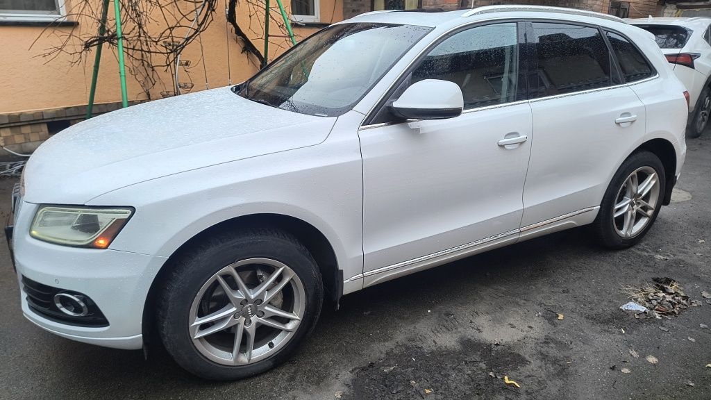 Audi Q5 Quattro 2.0 TFSI S-Line