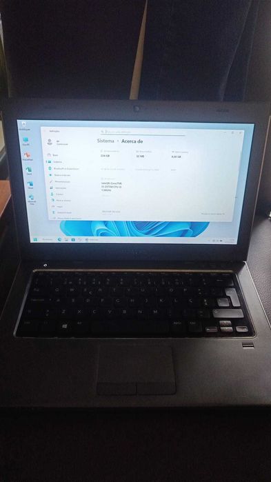 PC Portátil Dell Vostro
