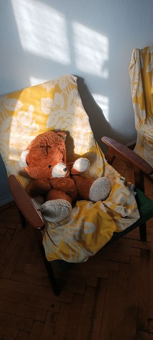 Крісла для вітальні