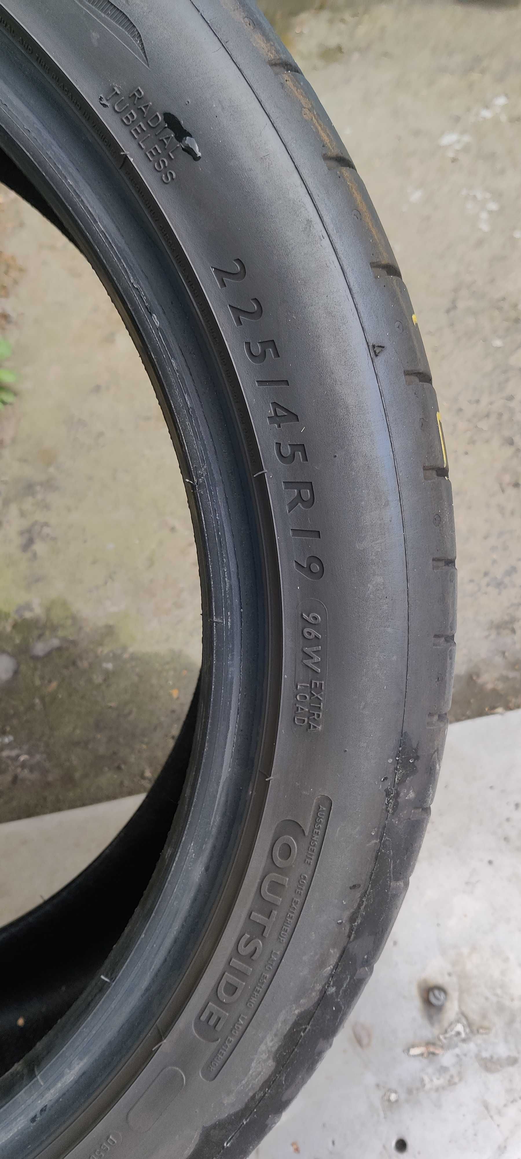 Opony Letnie Dunlop Sport Maxx RT 225/45r19 96w (2018)