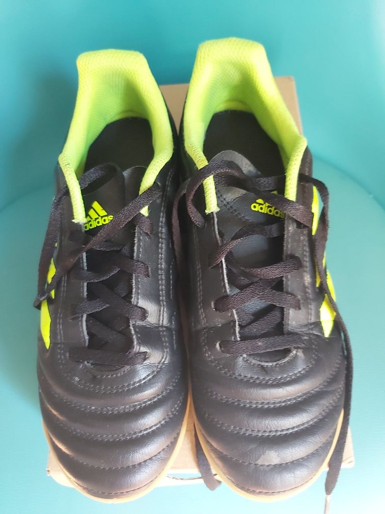 Halowki adidas Copa 19.4 IN J rozmiar 36 2/3