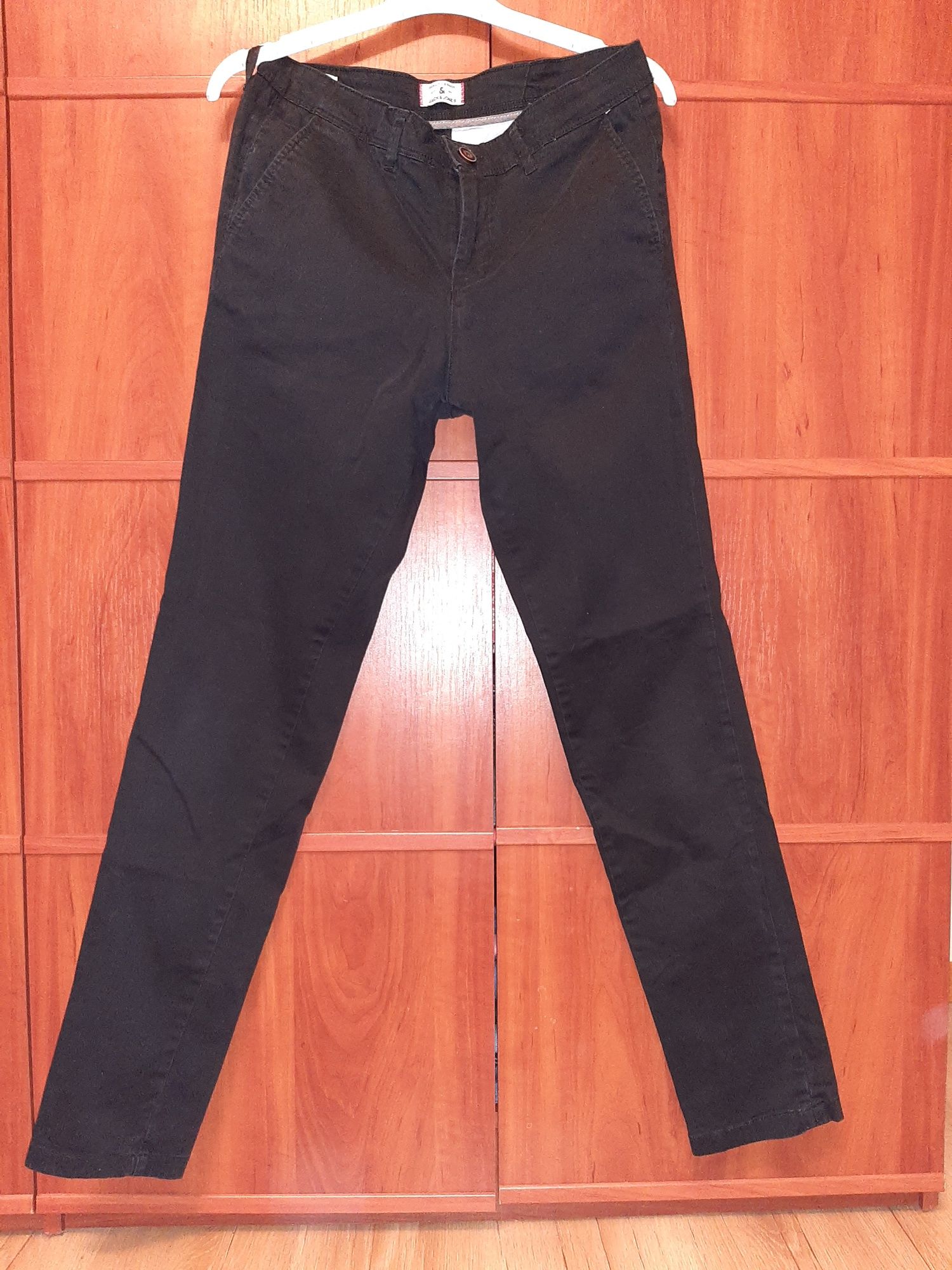 Spodnie Jack&Jones typu chino rozmiar 29/32