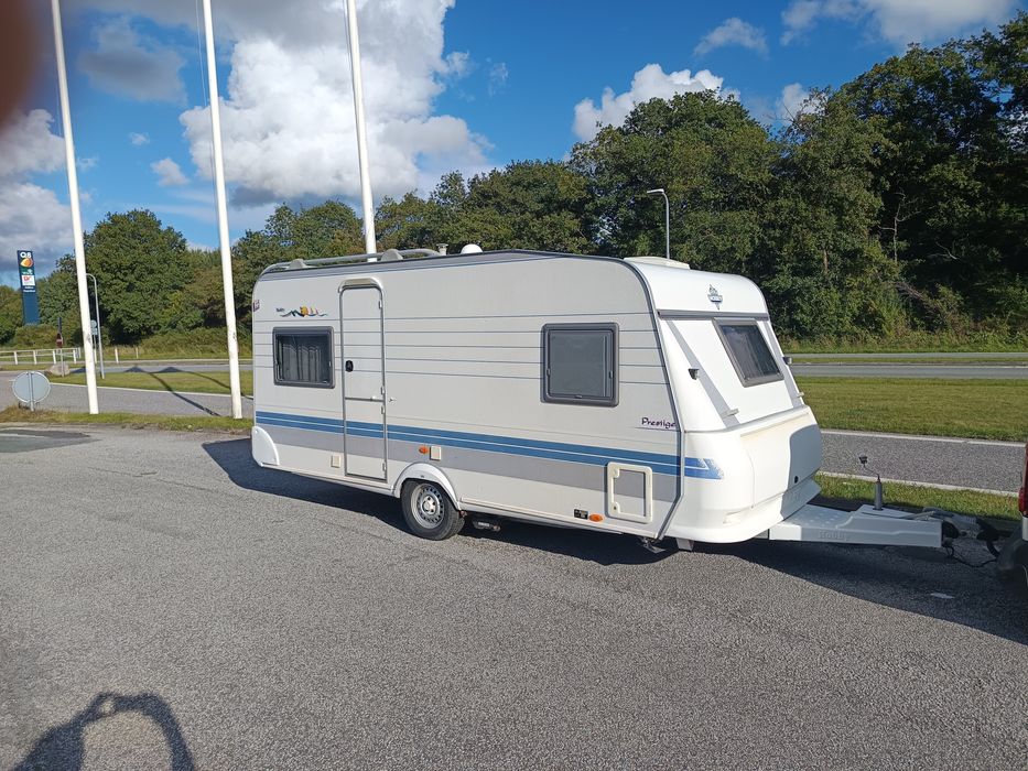 Zadbana hobby 2002/ mover/ przedsionek 3.5 m