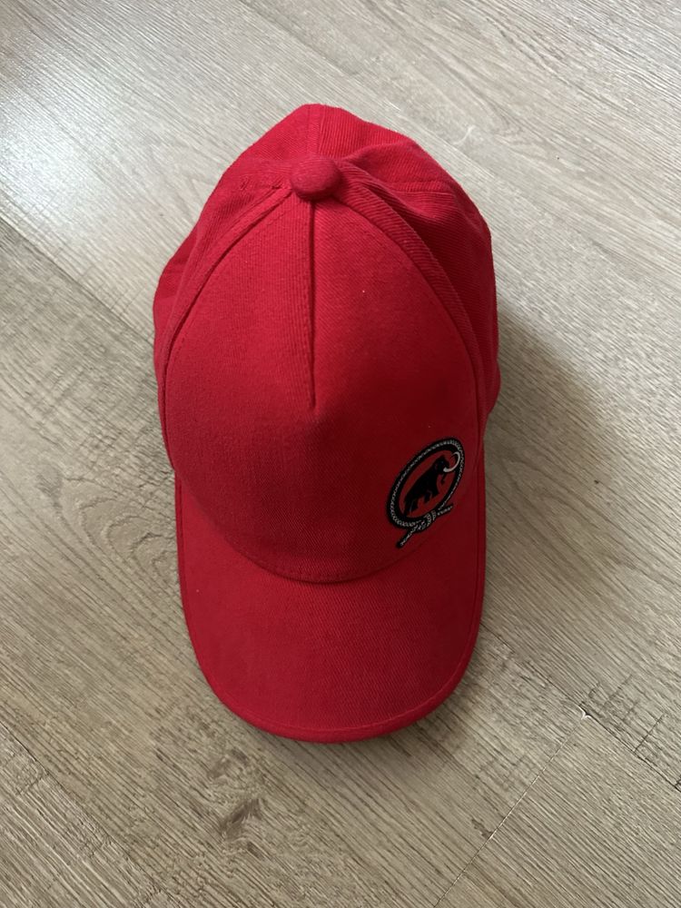 Кепка бейсболка Mammut