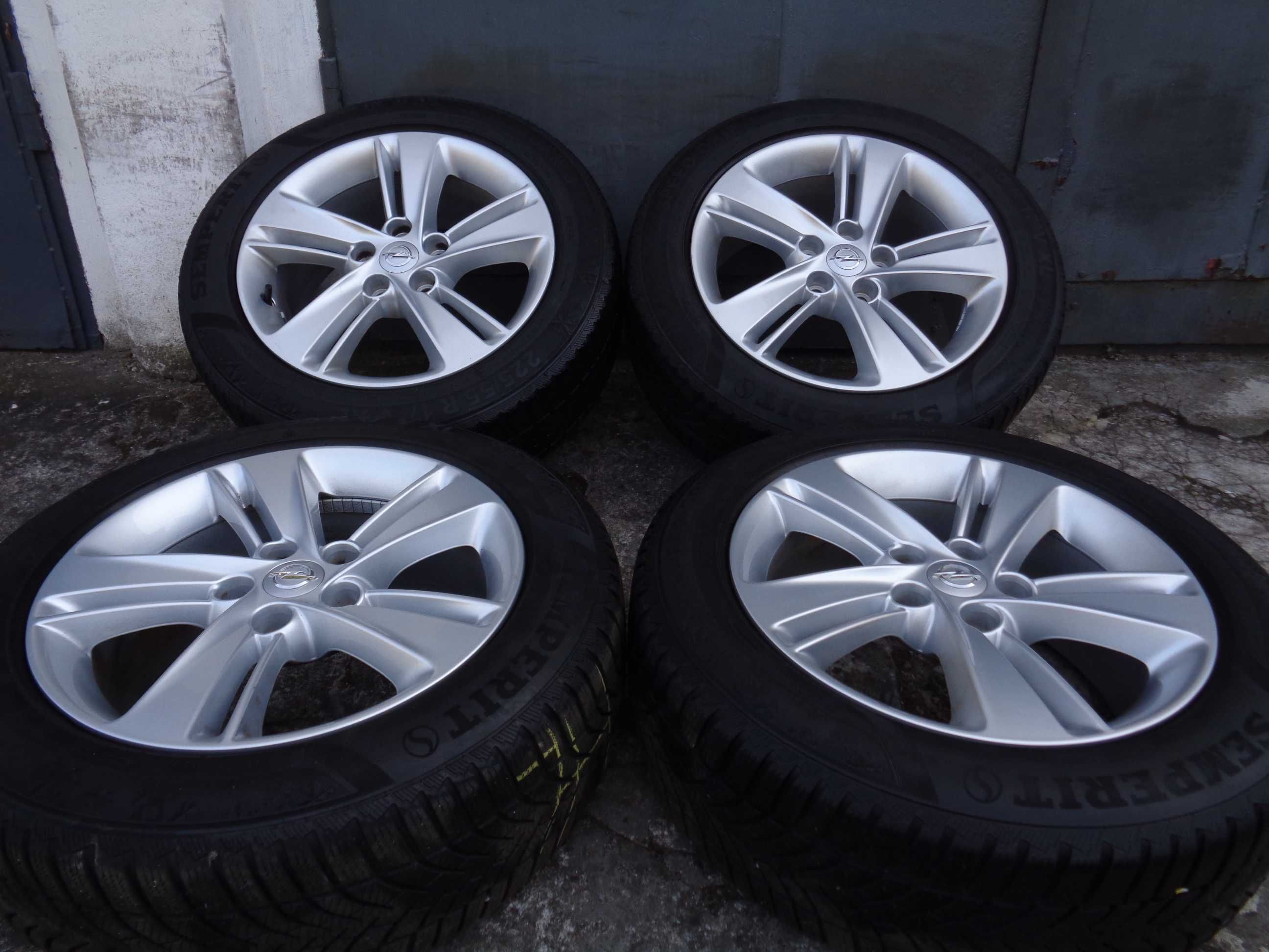 Oryginalne alufelgi 17 cali OPEL Insignia B 5x115 Cascada Astra J