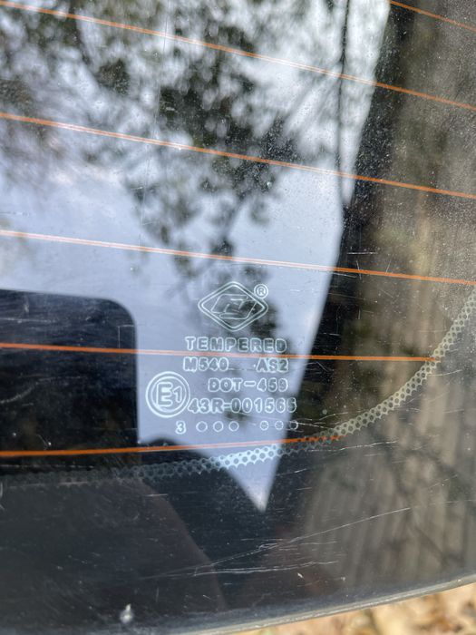 Стекло заднее subaru outback 2003-2009
