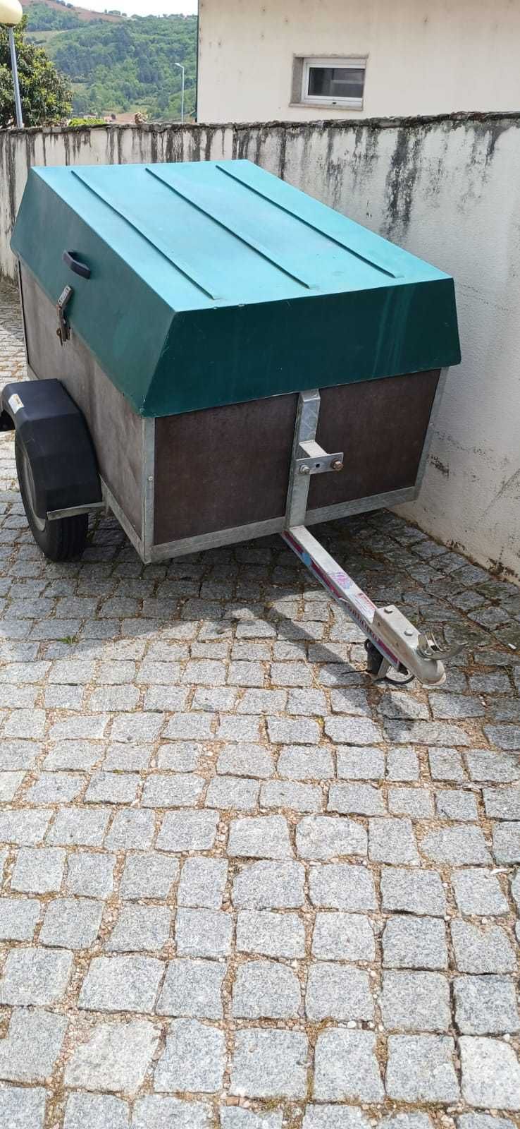 Atrelado para Cães.