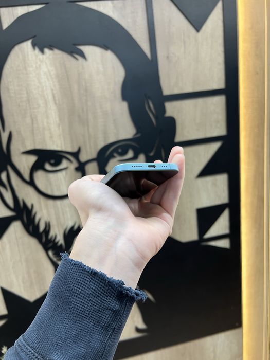 IPhone 16 256gb teal Костюшка 5