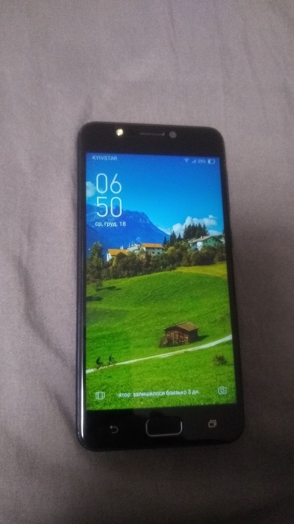 Asus max 4.   X00HD