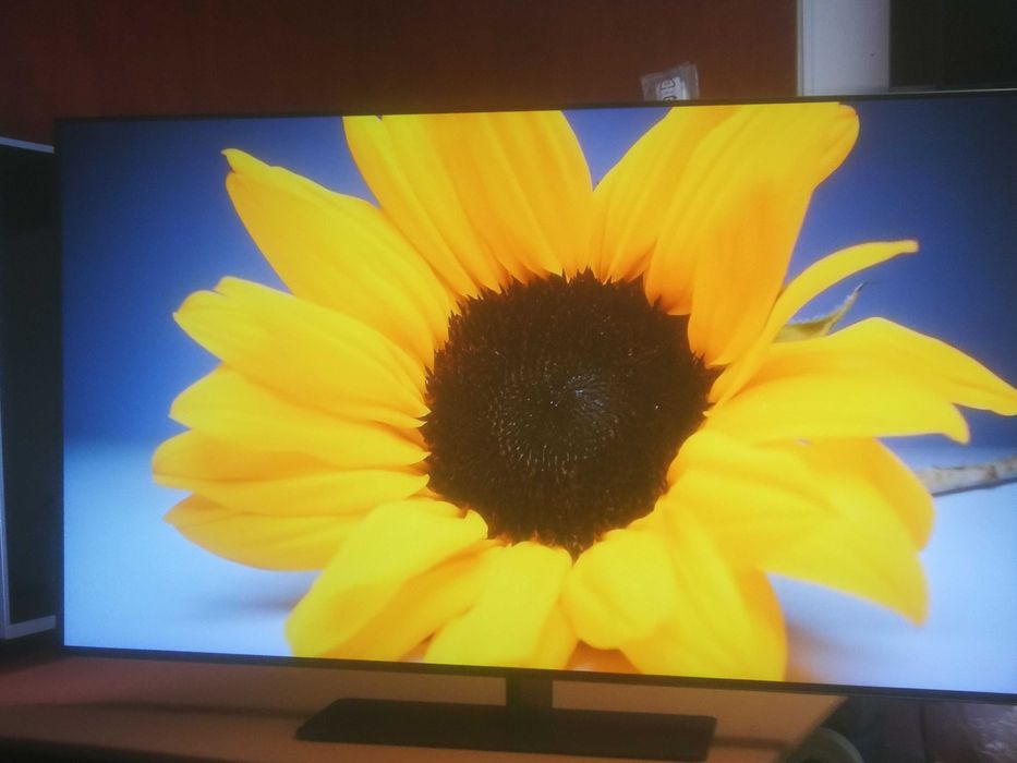 Telewizor Philips 50 cali 120 Hz ,4K UHD, Smart wifi, Ambiliht3 IDEAL