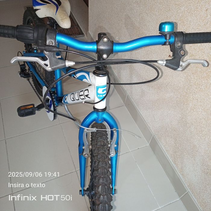 Bicicletas 60€ á escolha 
Toda direitinha a andar e a tr