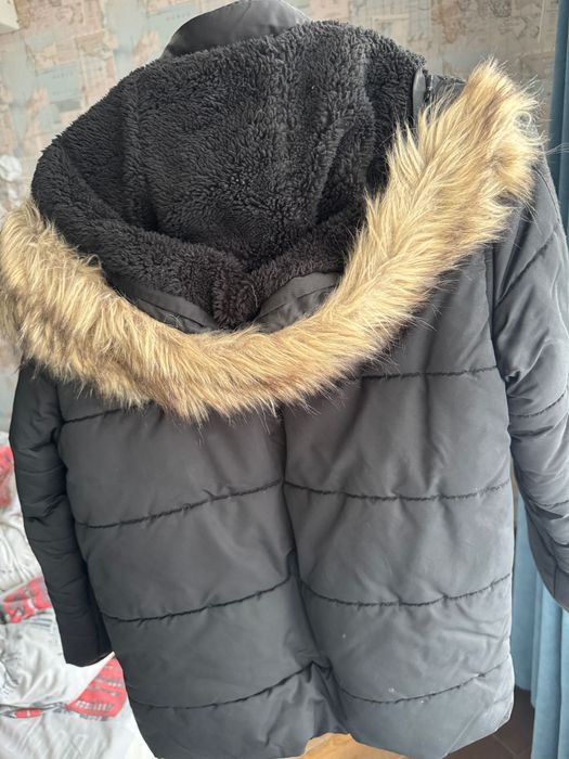 Віддам безкоштовно Mayoral кутка зимова 12