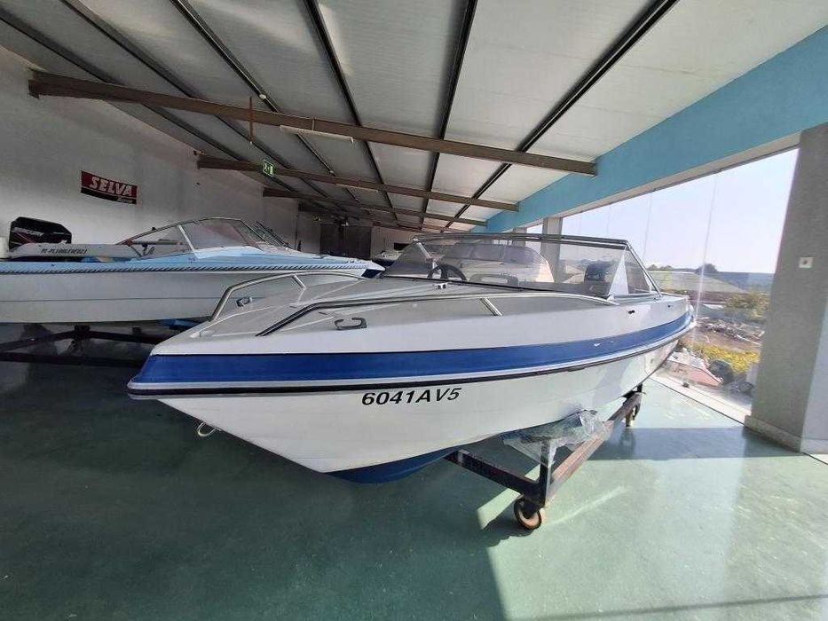 Barco RIAMAR 430ST/ LX com o motor YAMAHA 40HP