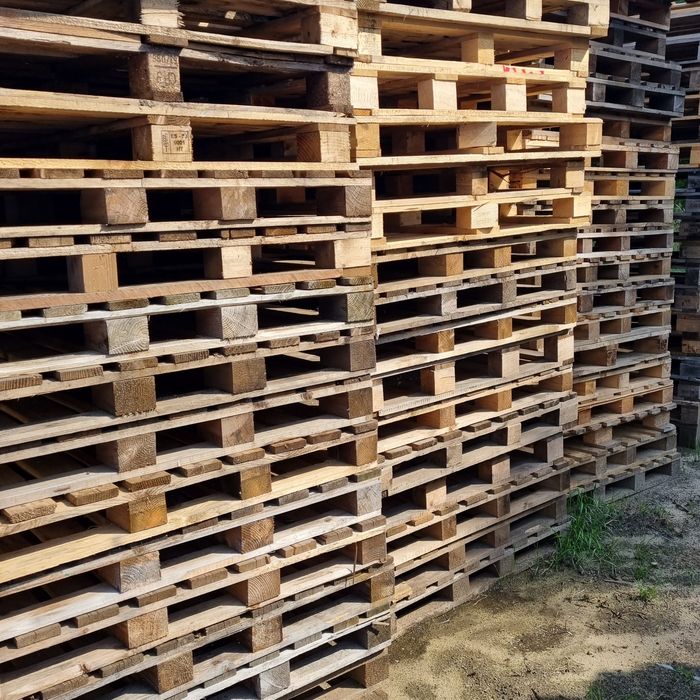 Palety drewniane 114x114 cm lub 120x120 cm, przemysłowa, pellet