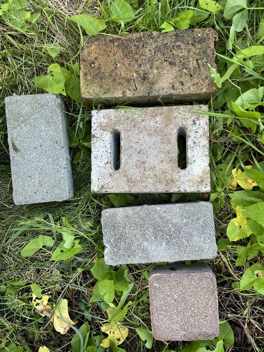 Kostka brukowa polbruk cegły