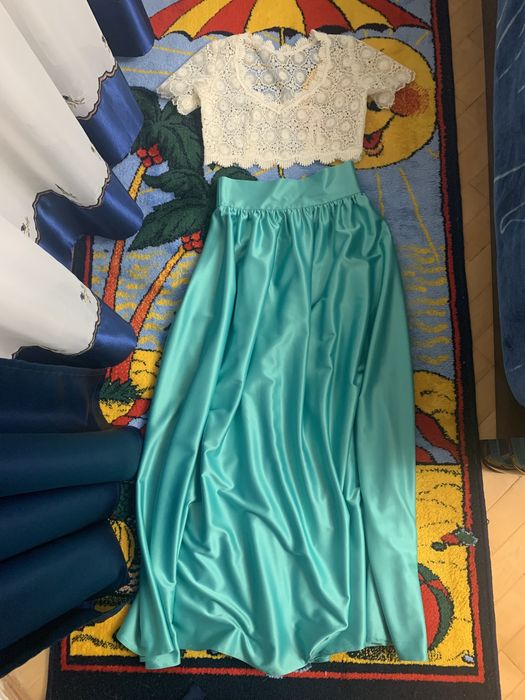 Спідниця довга плотний атлас не мнеться