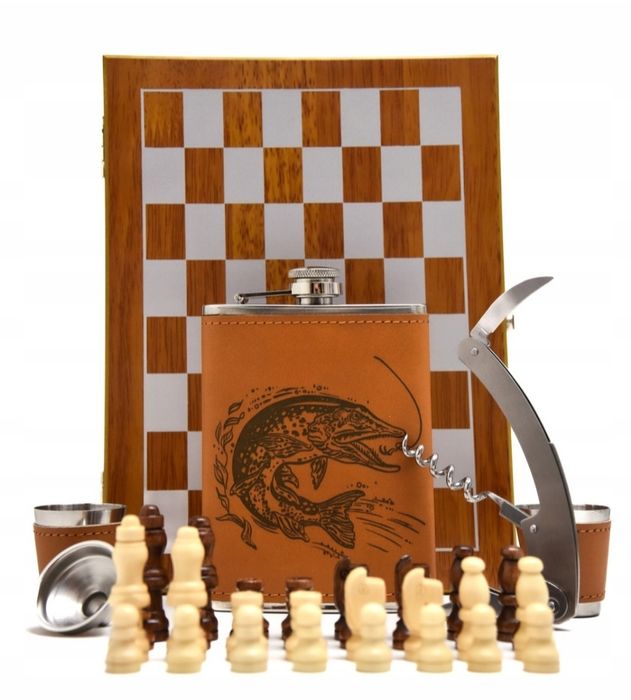 Zestaw Piersiówka Szachy Kieliszki Drewn Prezent Dla Wędkarzy Wędkarza