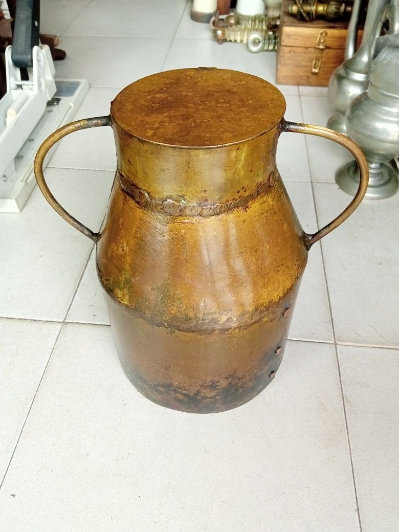 Assador de castanhas muito antigo