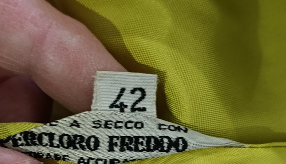 Елегантне вінтажне жовте пальто з Італії!!!