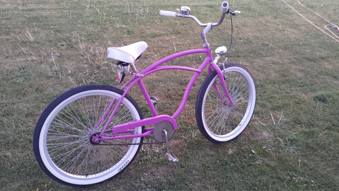 Rower retro beach cruiser