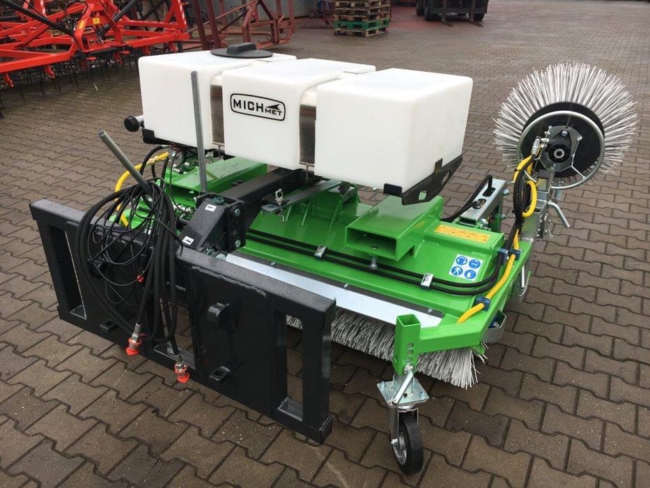 Zamiatarka hydrauliczna uliczna miejska drogowa koparko ladowarka