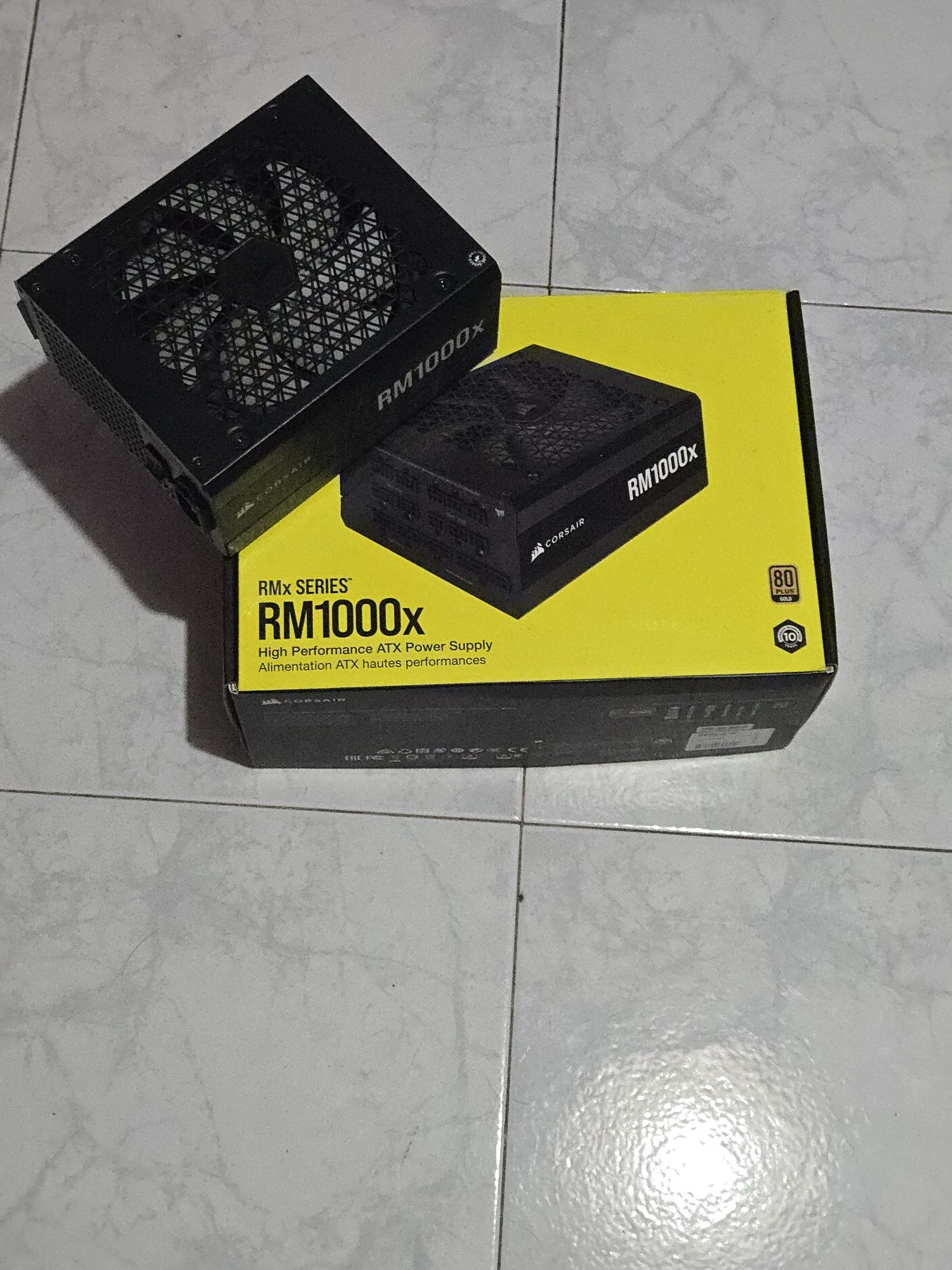 Evga 1000 Gq & Corsair Rm1000x - Fontes de alimentação Gold Gama Alta