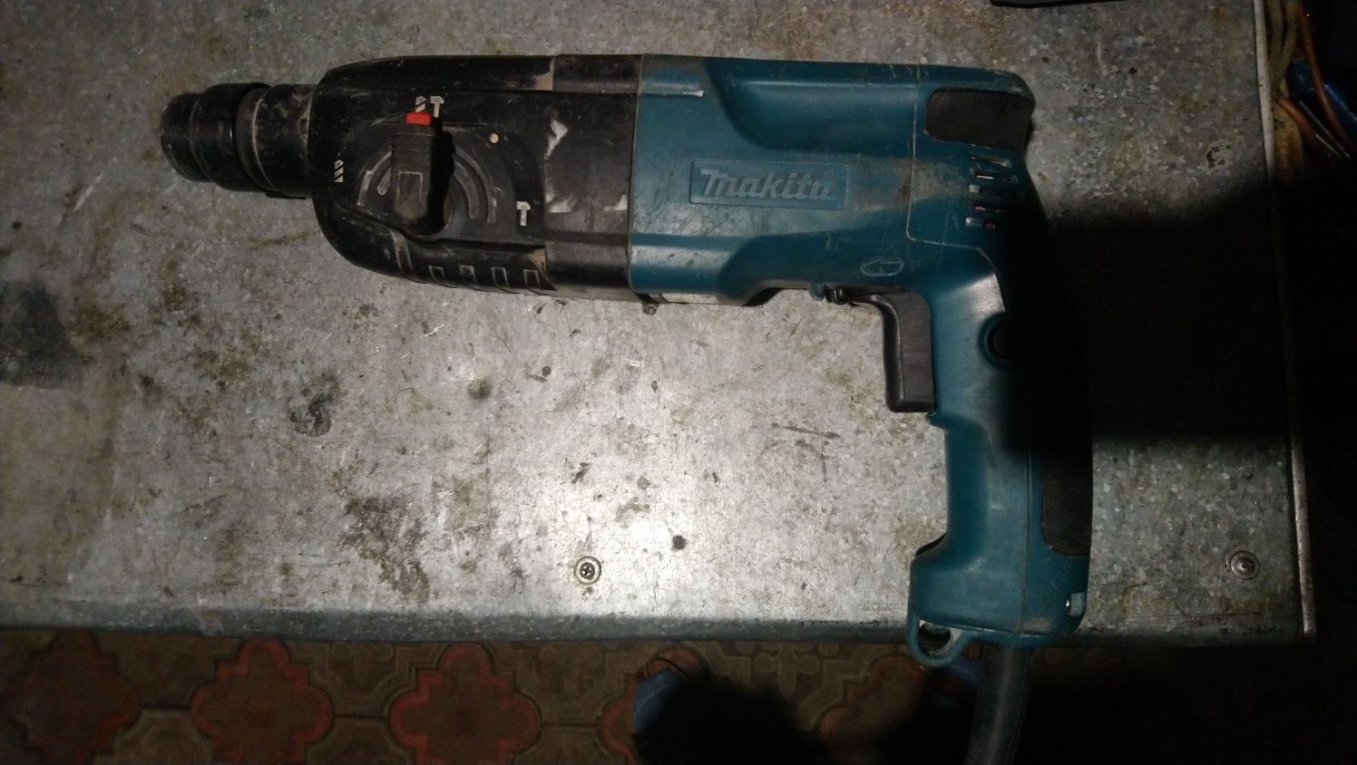 Перфоратор Makita 2450