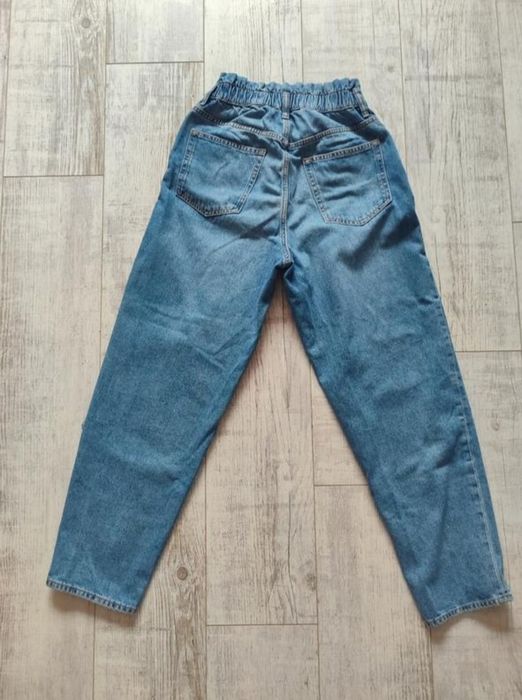 Джинси H&M mom 36р.