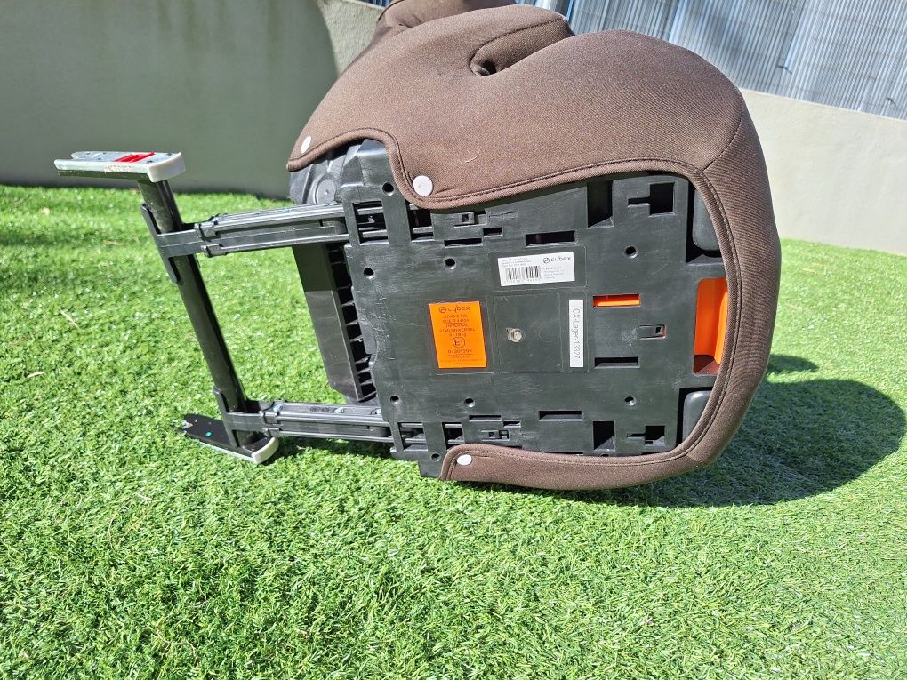 Cadeira auto Cybex Juno 2fix