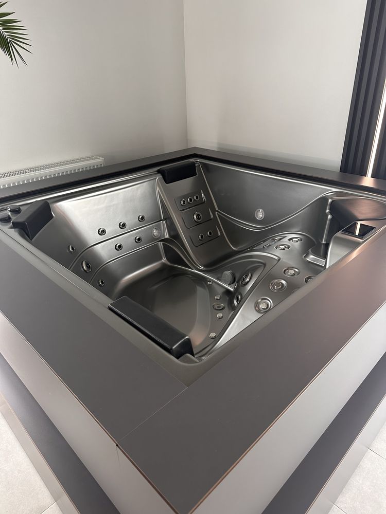 Hot tub balia bania gorąca beczka balia wodna