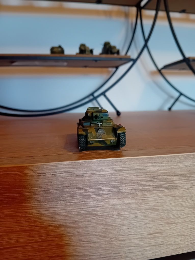 Żywiczny model 1/72 szwedzki czołg strv 38