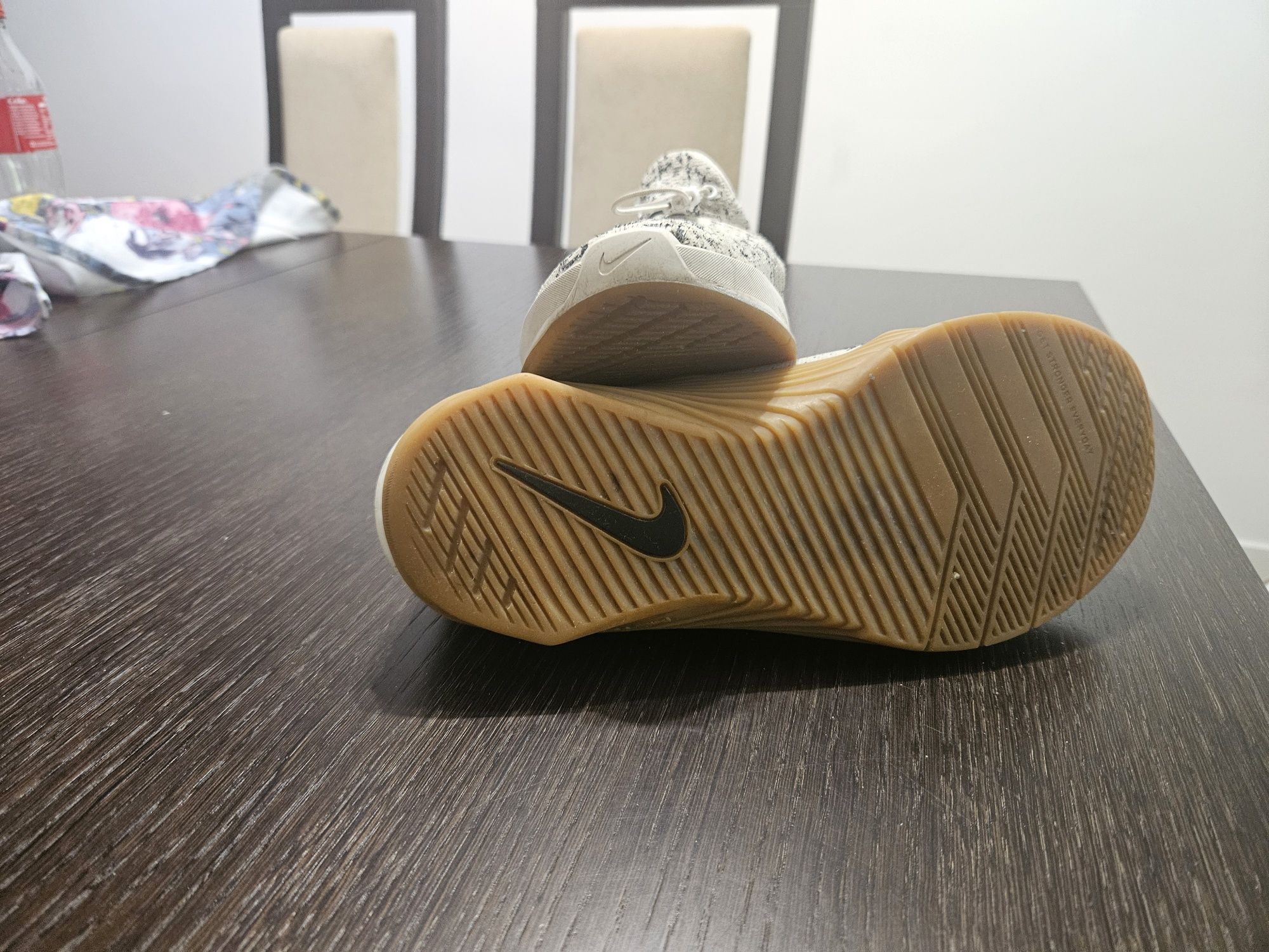 Nike react atmosphere rozm 41