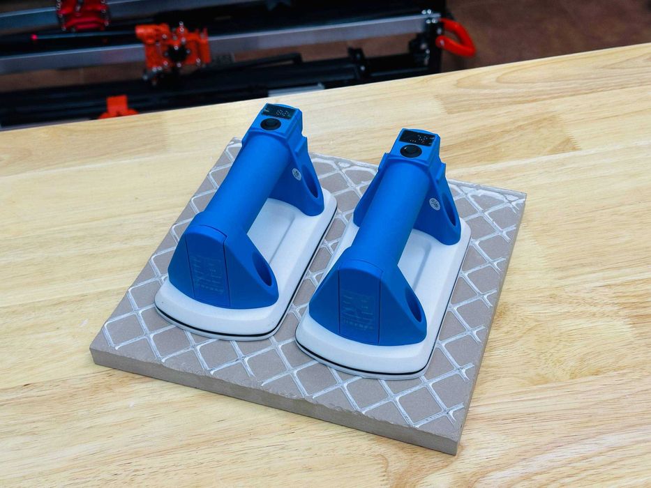 Міні Присоска на 100 кг, М'яка біла гума, Автопідкачка, Дисплей + Кейс