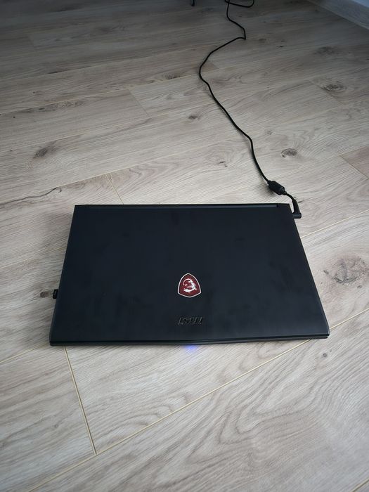 Lptop gamingowy msi