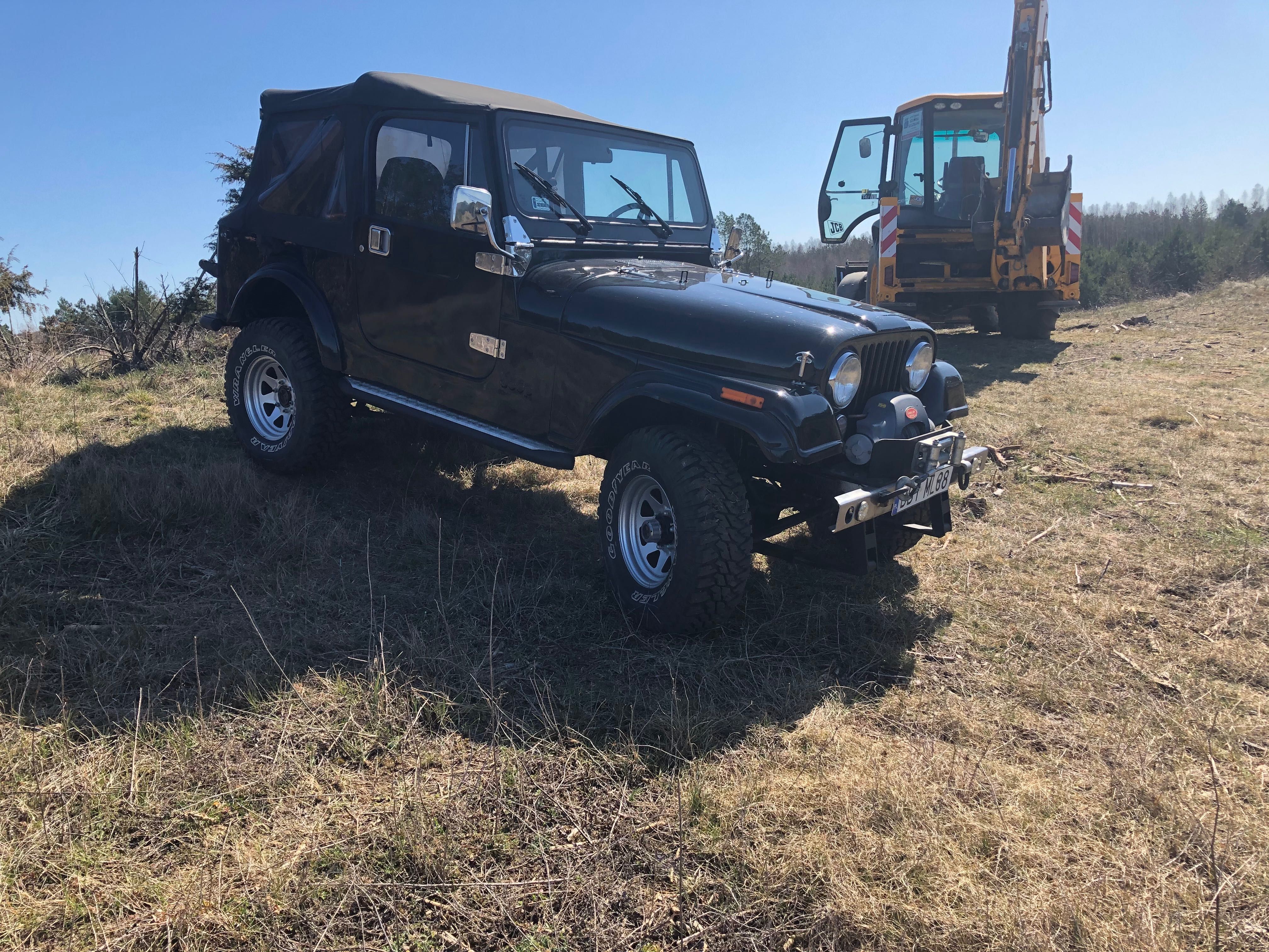 Jeep Wrangler  CJ 7 benzyna